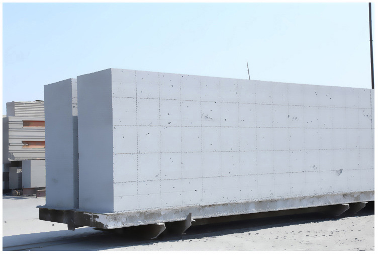 曲江加气块 加气砌块 轻质砖气孔结构及其影响因素